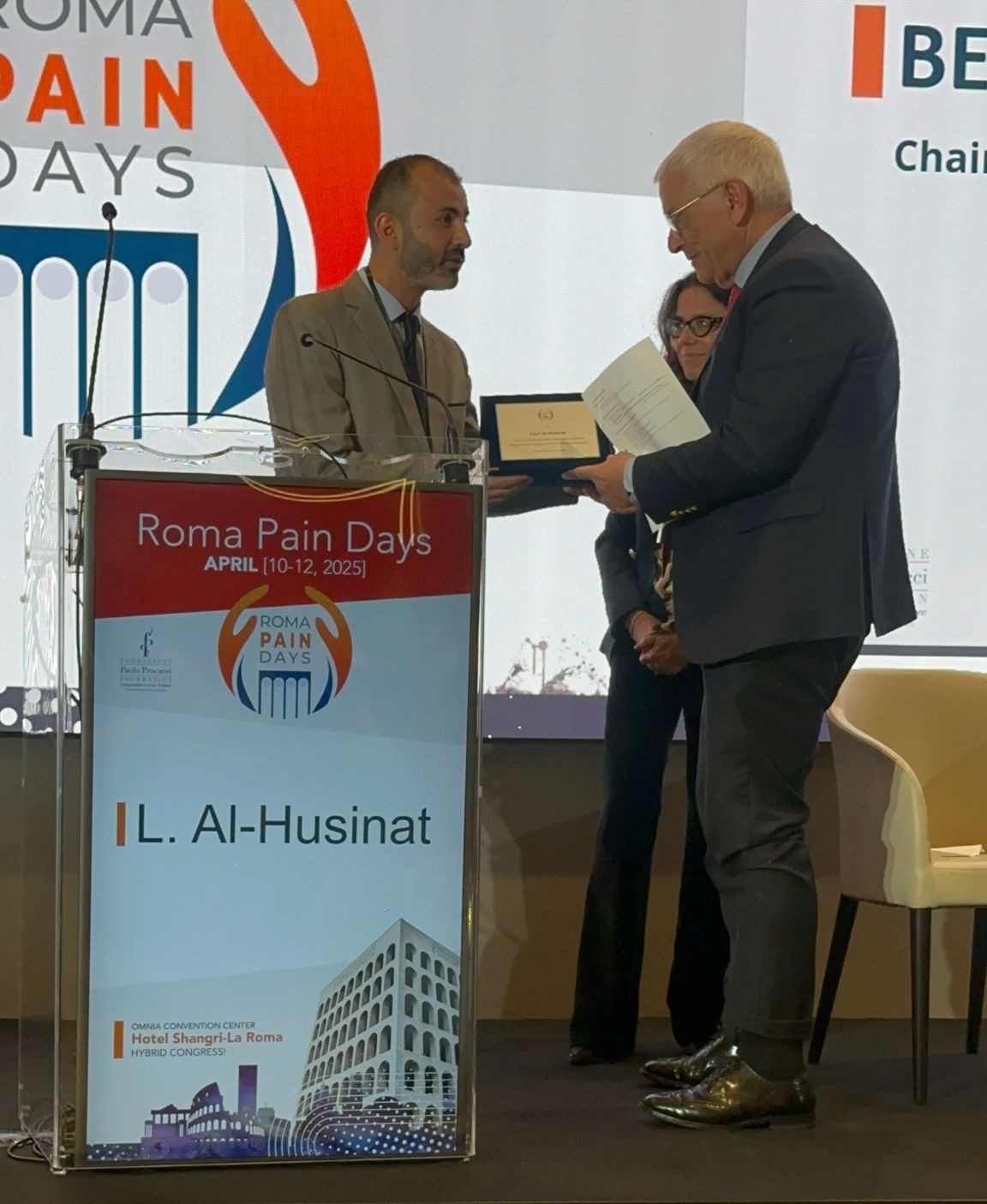 الدكتور لؤي الحسينات يحقق جائزة بحثية مرموقة في مؤتمر Roma Pain Days 2025